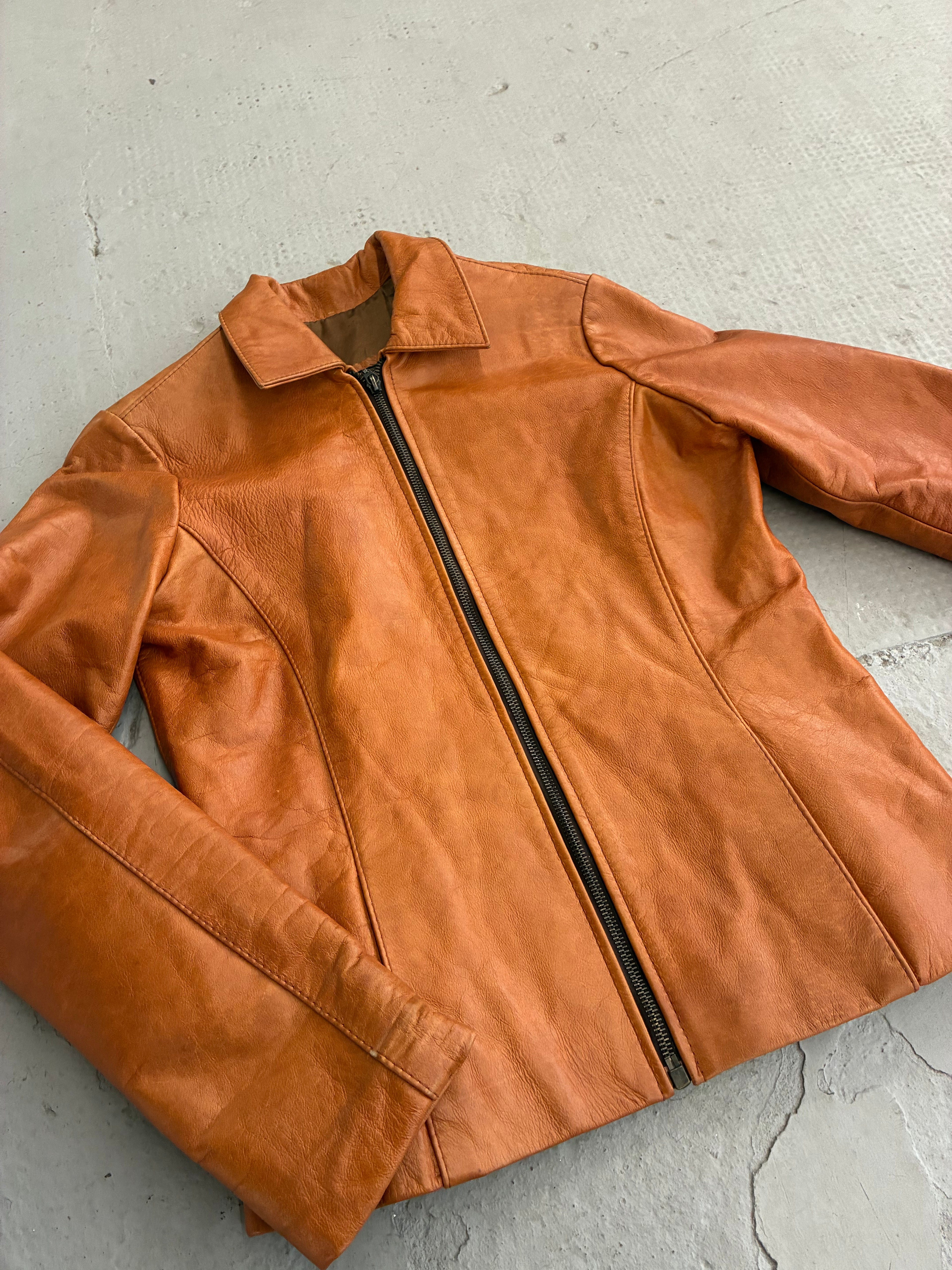 Campera cuero camel RG